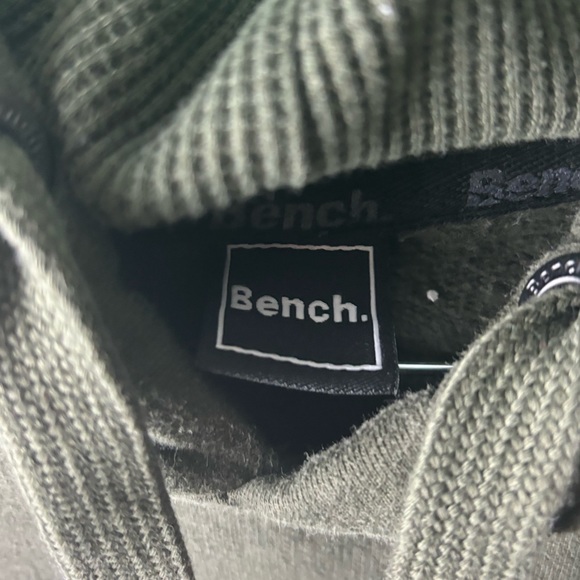 Men’s Bench deep green sweater size S EUC - Picture 3 of 4